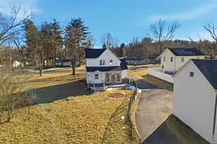 1201 Allen St, Springfield, MA 01118 - Photo 39