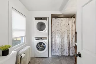 1201 Allen St, Springfield, MA 01118 - Photo 23