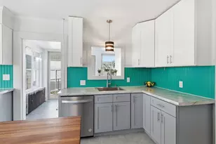 1201 Allen St, Springfield, MA 01118 - Photo 11