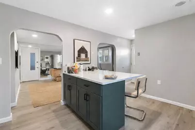 6 West Street, Medford, MA 02155 - Photo 13