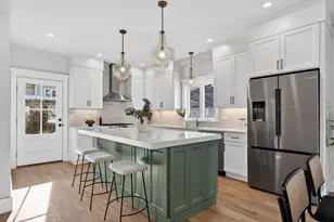 7 Melville Terrace, Watertown, MA 02472 - Photo 3