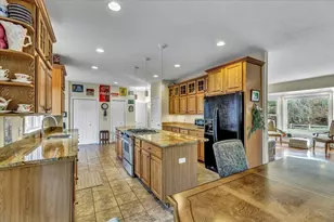 10 Rockledge Dr, Falmouth, MA 02556 - Photo 9