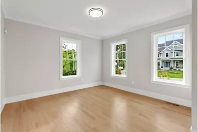 12 Pleasant St, Burlington, MA 01803 - Photo 19