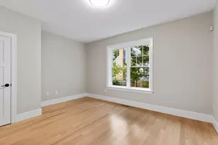 12 Pleasant St, Burlington, MA 01803 - Photo 13