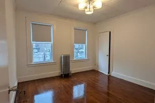 22 Auburn St, Malden, MA 02148 - Photo 23