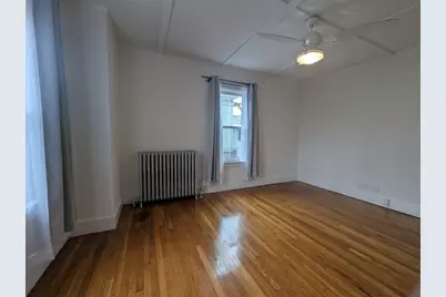 22 Auburn St #2, Malden, MA 02148 - Photo 9