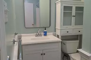 22 Auburn St, Malden, MA 02148 - Photo 11