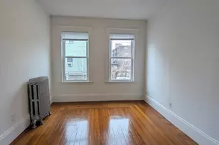 22 Auburn St, Malden, MA 02148 - Photo 17