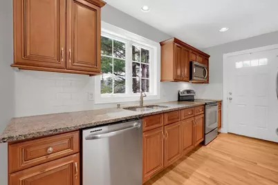 66 Lee St, East Longmeadow, MA 01028 - Photo 27