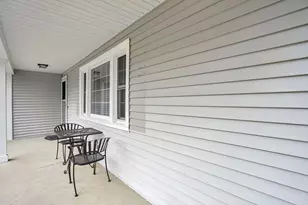 61 Ridgecrest Dr, Westfield, MA 01085 - Photo 11