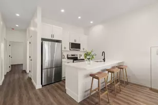 43-45 Blossom St, Chelsea, MA 02150 - Photo 5