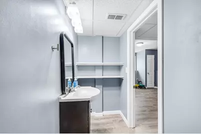 114 Riverton Road, Springfield, MA 01109 - Photo 25