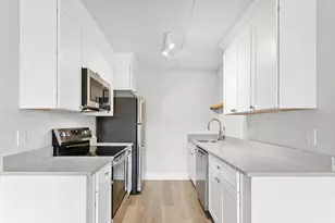 275 Main St, Watertown, MA 02472 - Photo 3