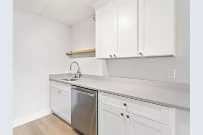 275 Main St #404, Watertown, MA 02472 - Photo 5