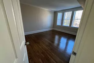 18 Short St, Brookline, MA 02446 - Photo 9