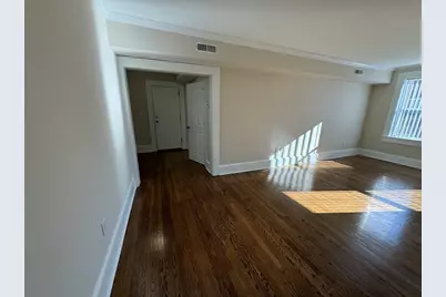 18 Short St #3, Brookline, MA 02446 - Photo 3