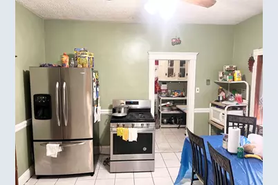 139 Grove St, Chelsea, MA 02150 - Photo 5