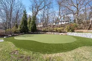 36 Village Dr, Quincy, MA 02169 - Photo 35