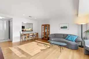 1 Watermill Pl, Arlington, MA 02476 - Photo 7