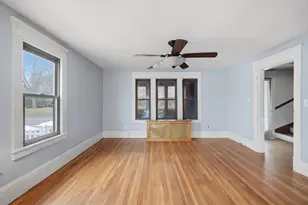 135 Newbury St, Chicopee, MA 01013 - Photo 9