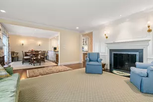 55 Fairgreen Pl, Brookline, MA 02467 - Photo 9