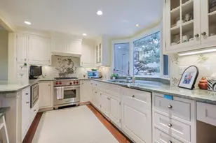 55 Fairgreen Pl, Brookline, MA 02467 - Photo 3