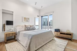 300 Pier 4 Blvd., Boston, MA 02110 - Photo 17