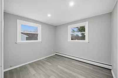 27 Nokomis, Springfield, MA 01109 - Photo 15