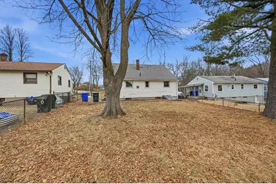 27 Nokomis, Springfield, MA 01109 - Photo 23