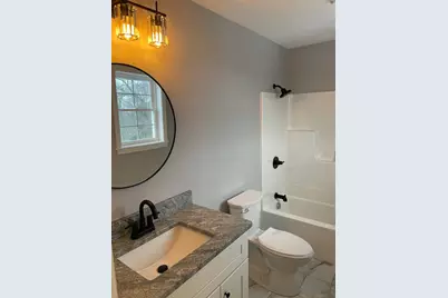 27 Havana Rd, Worcester, MA 01603 - Photo 9