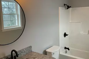 27 Havana Rd, Worcester, MA 01603 - Photo 9