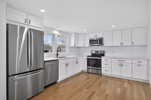 78 Bristol, Barnstable, MA 02601 - Photo 5