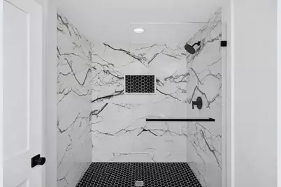 78 Bristol, Barnstable, MA 02601 - Photo 9