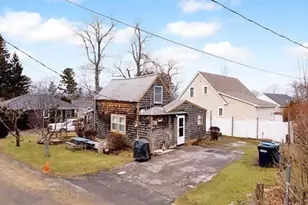 43 Trinity Ave, Sterling, MA 01564 - Photo 1