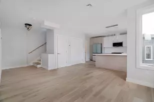 181 Maverick St, Boston, MA 02128 - Photo 11