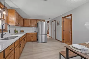 187 Lamont St, Springfield, MA 01119 - Photo 9