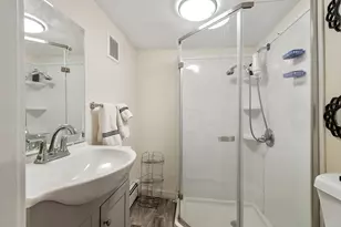 2 Grove St, Methuen, MA 01844 - Photo 29