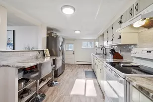 2 Grove St, Methuen, MA 01844 - Photo 13