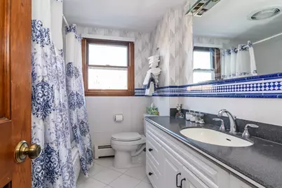 368 Highland St, Stoughton, MA 02072 - Photo 17