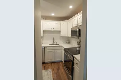 12 Summit Ave #4, Beverly, MA 01915 - Photo 5