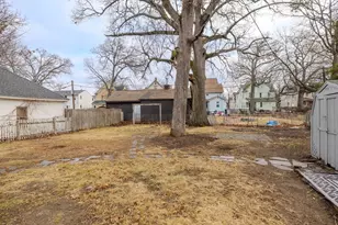 27 Ormond St, Springfield, MA 01108 - Photo 21