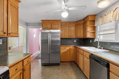 46 A Wentworth Street, Malden, MA 02148 - Photo 9