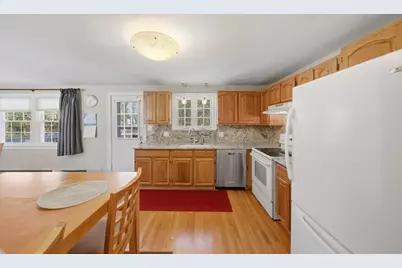 6 Lunar Ave, Braintree, MA 02184 - Photo 9