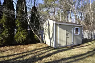 413 Harvard St, Whitman, MA 02382 - Photo 37