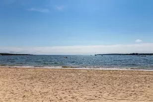 21 Bayview St, Wareham, MA 02571 - Photo 3