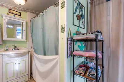 21 Bayview St, Wareham, MA 02571 - Photo 9