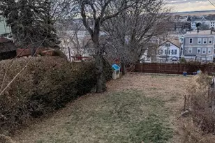 82 Gladstone St, Boston, MA 02128 - Photo 11