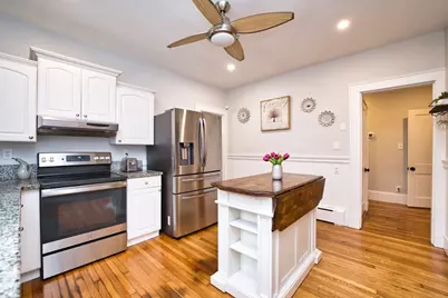 197 Rockland St, Dartmouth, MA 02748 - Photo 3