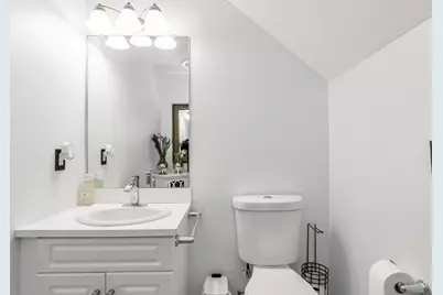 1 Riverview Blvd #7-204, Methuen, MA 01844 - Photo 13