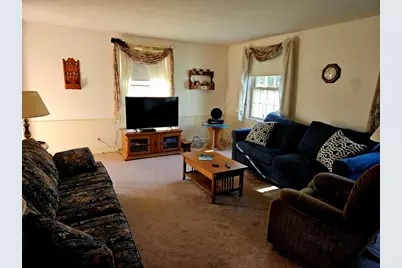 99 Roosevelt, Seekonk, MA 02771 - Photo 5